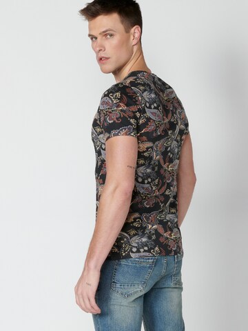 KOROSHI - Camiseta en negro