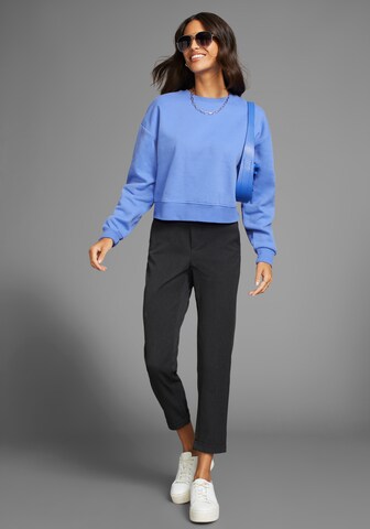LAURA SCOTT Sweatshirt in Blue