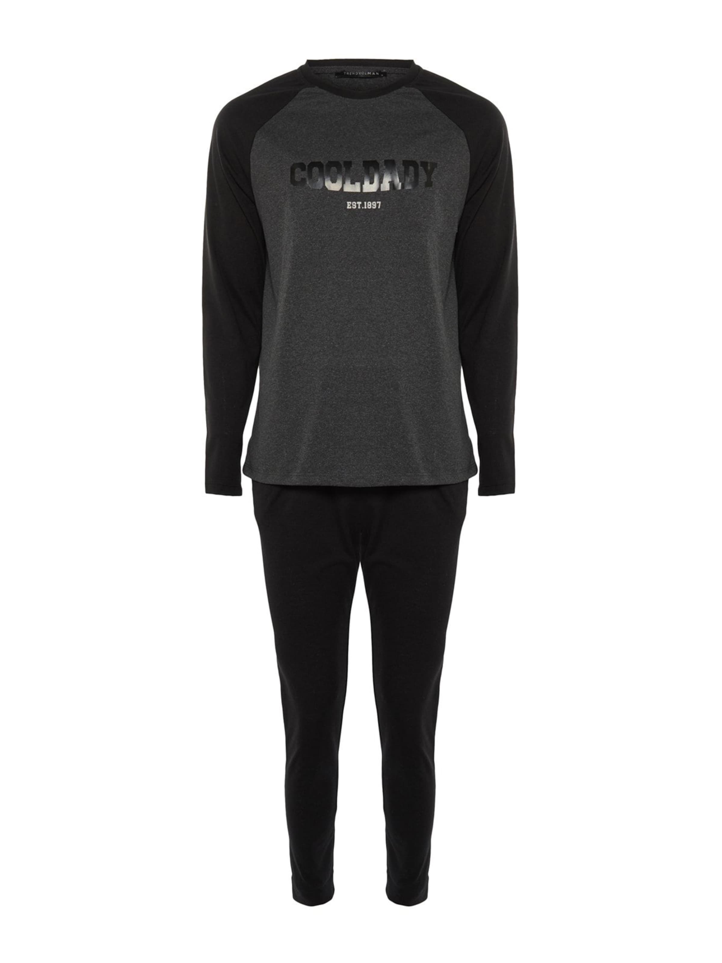 Trendyol Pyjama lang in Schwarz: Vorderseite