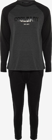 juoda Trendyol Ilga pižama: priekis