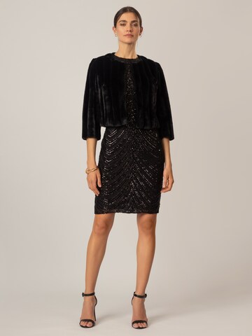 APART Between-Season Jacket in Black