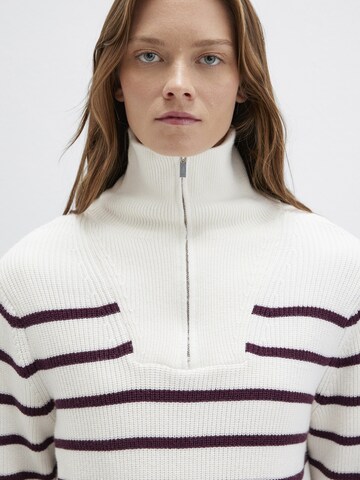 Mavi Sweater in White