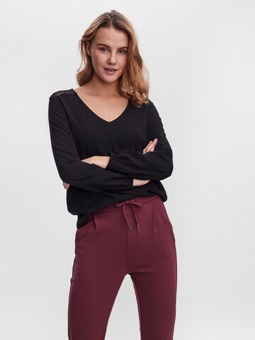 VERO MODA Blouse 'Beatrix' in Zwart: voorkant