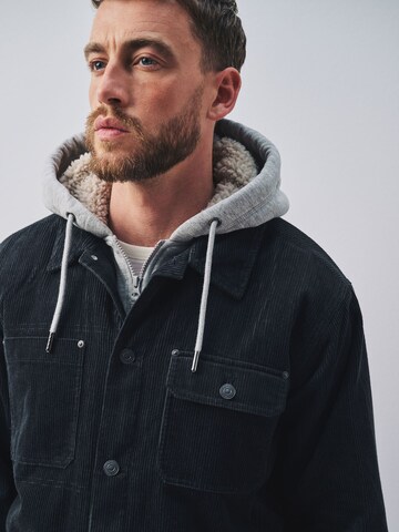Next Jacke in Schwarz