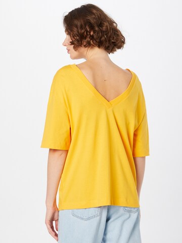 T-shirt UNITED COLORS OF BENETTON en jaune