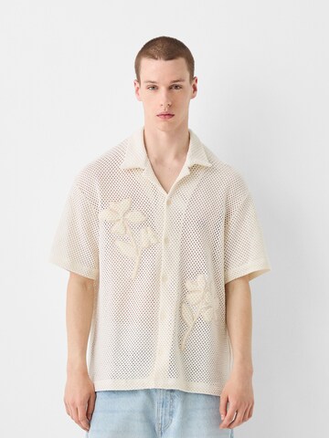 Bershka Regular fit Overhemd in Wit: voorkant