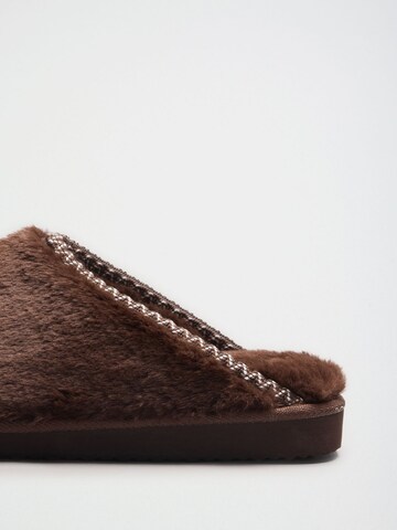 Friends Like These Huisschoenen in Bruin