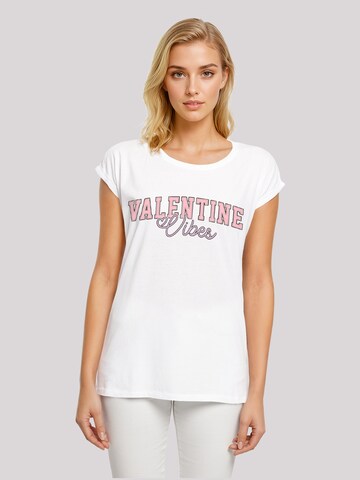 T-shirt 'Valentinstag Valentine Vibes' F4NT4STIC en blanc : devant