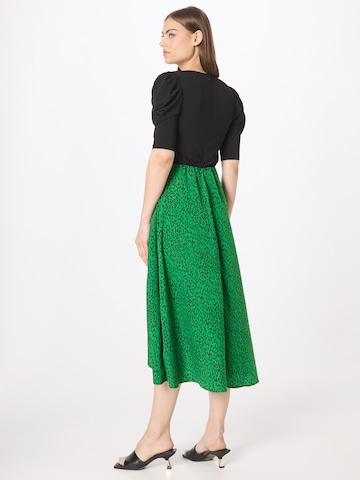 Robe AX Paris en vert