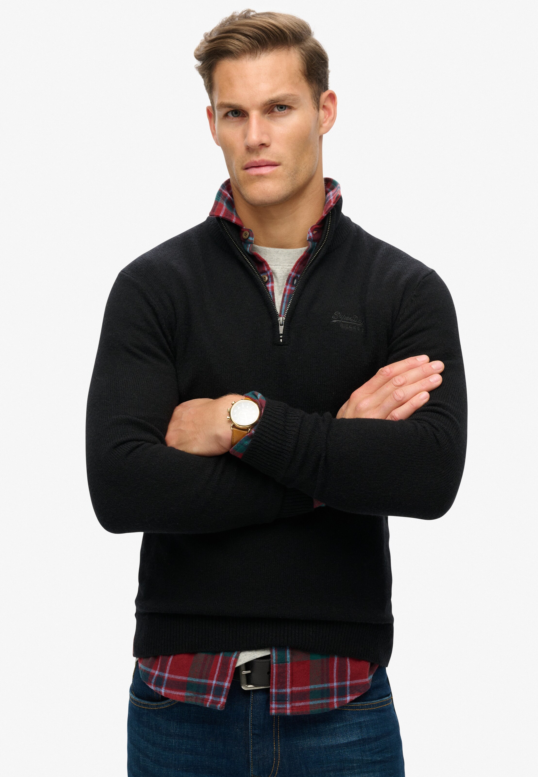Superdry Pullover 'Essential' in Schwarz: Vorderseite