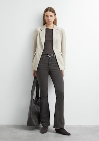 COMMA Flared Jeans 'Emma' in Braun