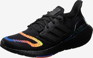 ADIDAS SPORTSWEAR Σνίκερ χαμηλό 'Ultraboost 22' σε μαύρο: μπροστά