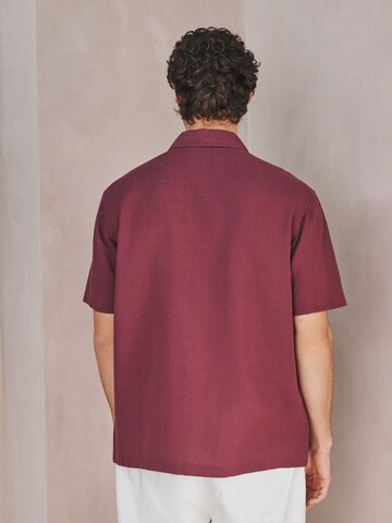 Next Средняя посадка Рубашка в Красный