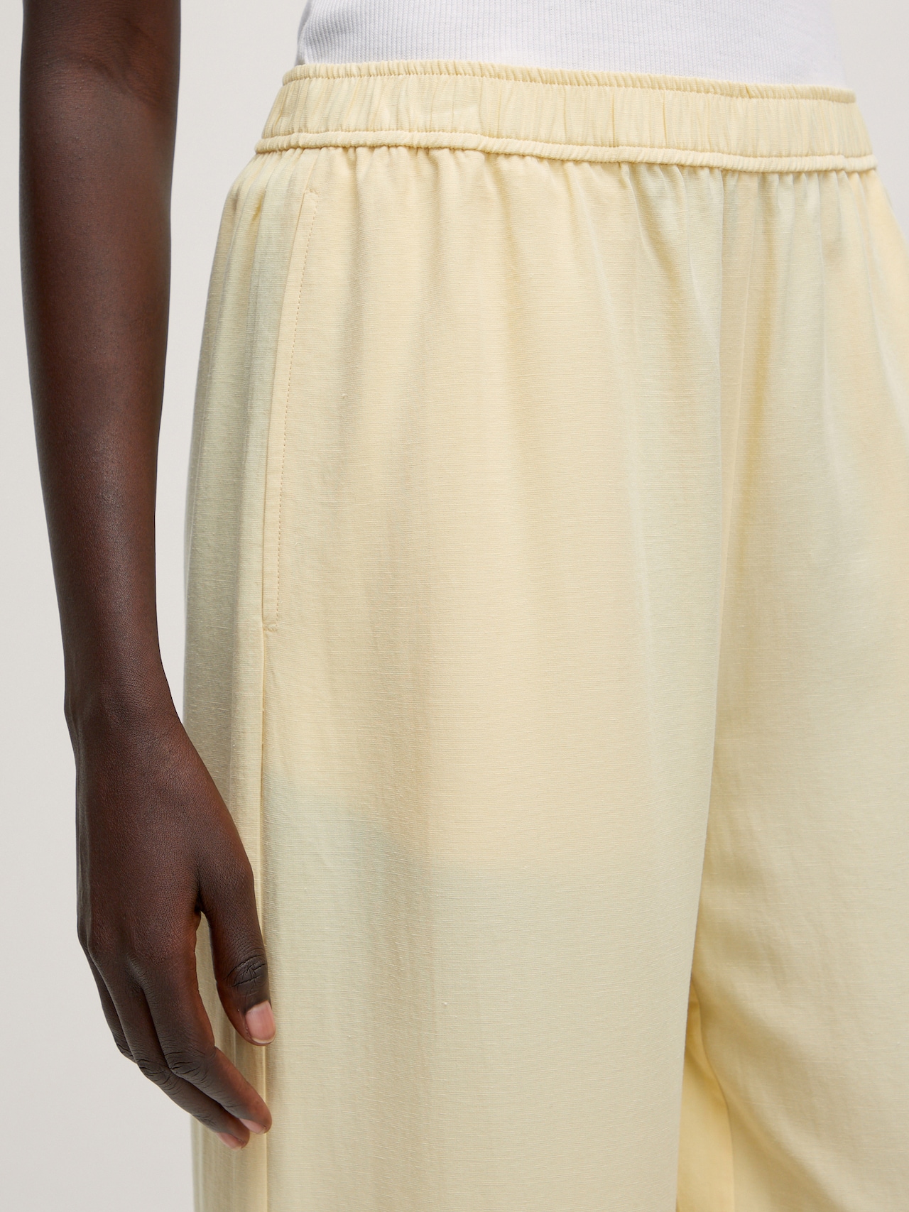 EDITED Produits Pantalon 'Cataleya' beige