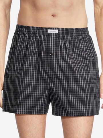 SEIDENSTICKER Boxer shorts 'Web' in Black: front