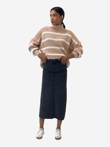 Elara Pullover in Pink