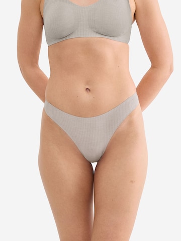 String ' Blue ZERO Feel Pure ' SLOGGI en beige : devant