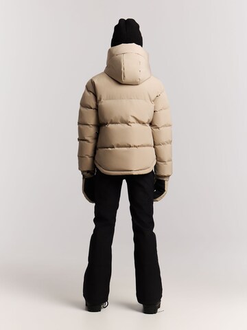 Veste de sport 'PRTRebecca JR' PROTEST en marron