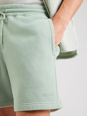 Loosefit Pantaloni di HOLLISTER in verde