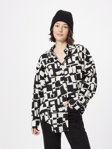 Monki Blouse in Wit: voorkant