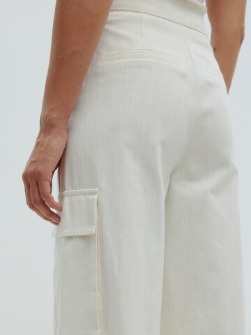 Wide leg Pantaloni cargo 'Malena' di EDITED in beige