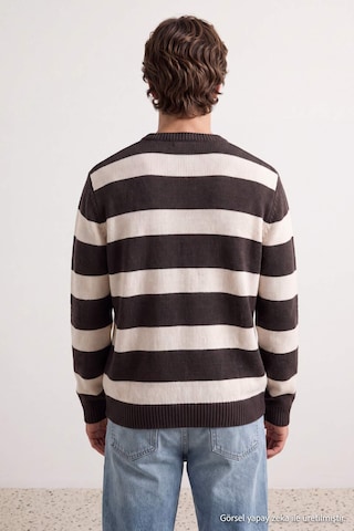 Pull-over Trendyol en marron