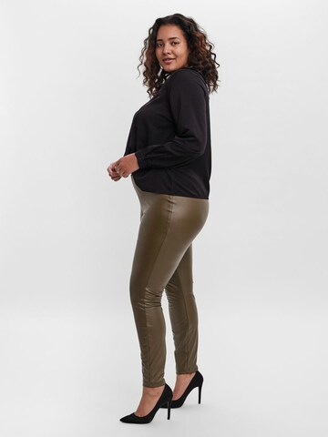 Vero Moda Curve Skinny Fit Клин 'GAYA' в зелено