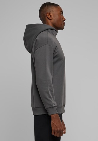Urban Classics Свитшот в Серый