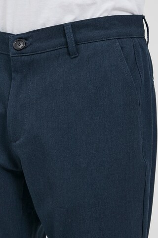 !Solid Slimfit Hose 'TO Frederic' in Blau