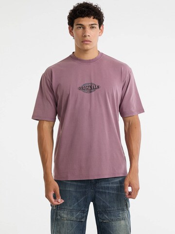 GUESS Shirt in Purple: front