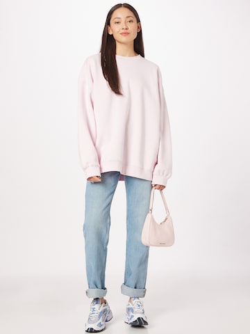 WEEKDAY Sweatshirt in Roze