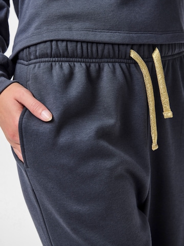 PIECES Tapered Nadrág 'PCCHILLI' - kék