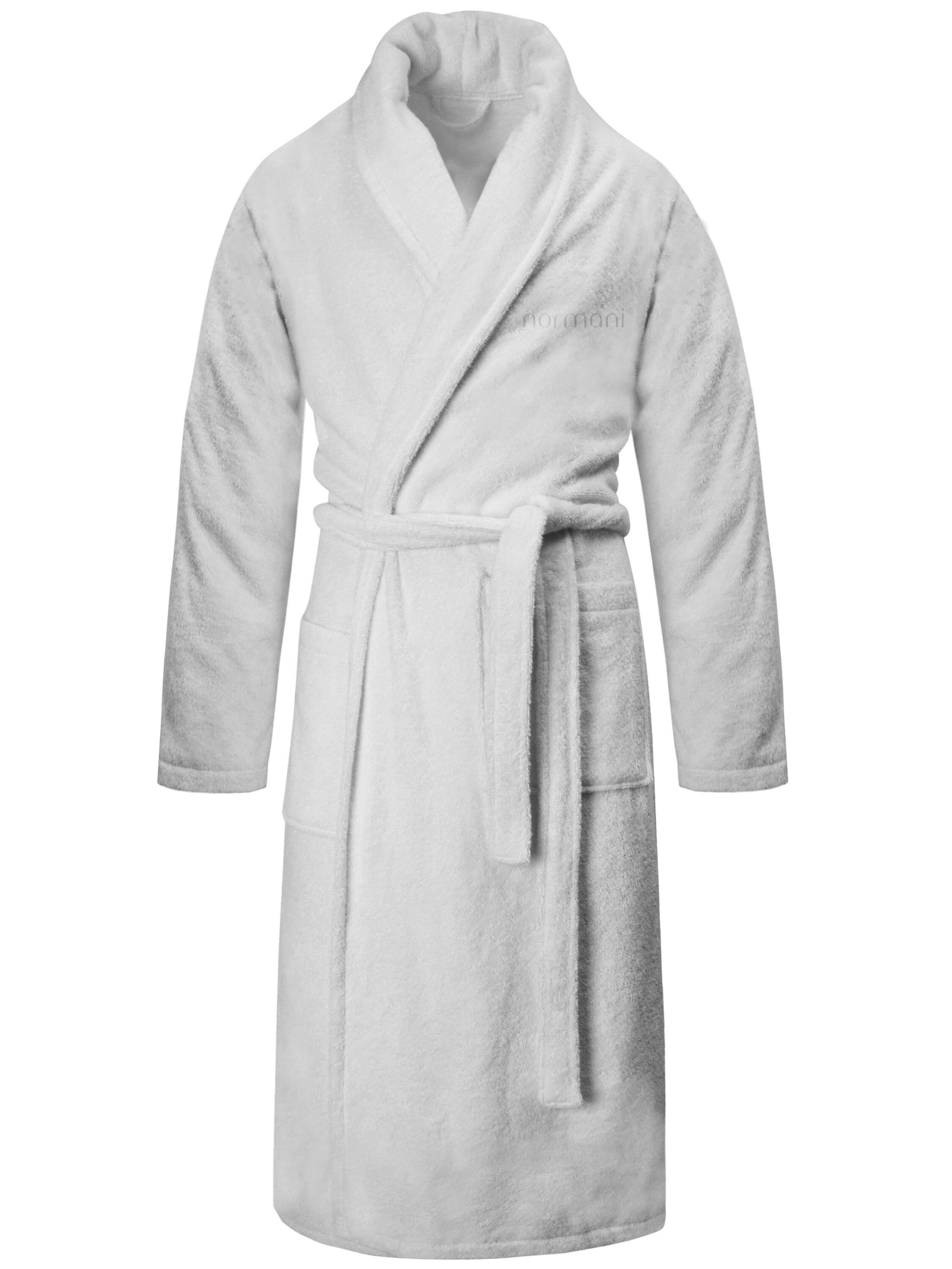 normani Bathrobe long in White: front
