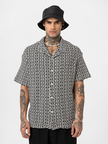 Dandalo Bluser & t-shirts i sort: forside