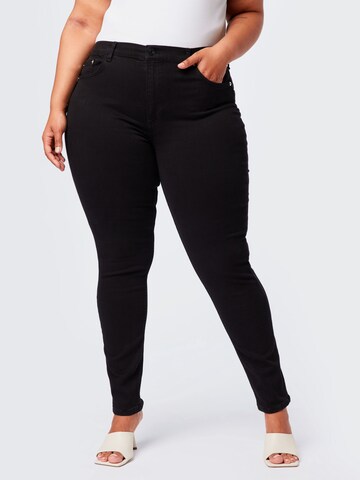 FRENCH CONNECTION Skinny Jeans in Black: front