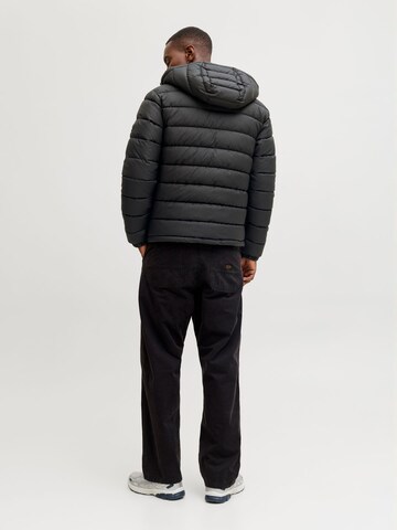 Giacca invernale di JACK & JONES in nero