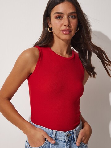 Happiness İstanbul Top - piros