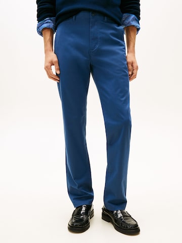 TOMMY HILFIGER Szabványos Chino nadrág 'DENTON ESSENTIAL' - kék: elől