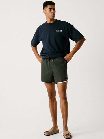 Red Bull Racing x Pepe Jeans Badeshorts 'Red Bull Racing x Pepe Jeans' in Grün