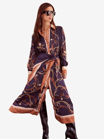 Lipsy - Vestido camisero en azul: frente