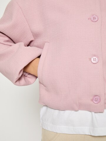 Peppercorn Přechodná bunda 'Millaya' – pink