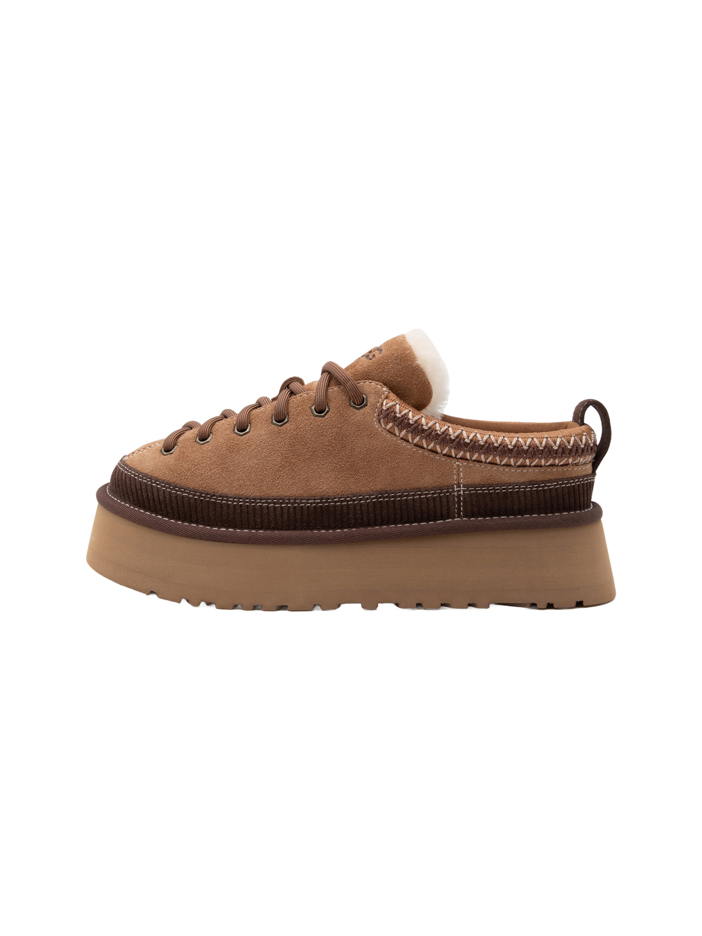 UGG Fűzős cipő 'Heritage' - barna: elől