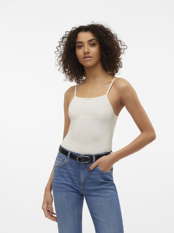 Haut VERO MODA en blanc : devant