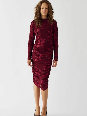 Noella Mekko ' Lavinia ' värissä punainen