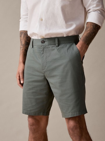 Next Normální Chino kalhoty – modrá