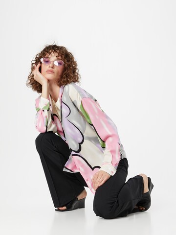 Monki Blus i rosa