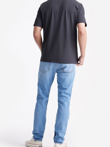 KING Essentials Shirt 'The Shawn'‌‌‌‌‌‌‌‌‌‌ in Grau