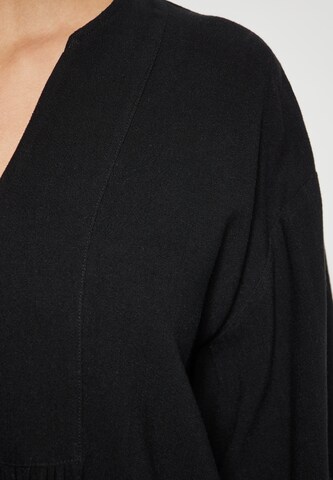 Usha - Blusa en negro