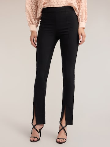 Coupe slim Pantalon MOTIVI en noir