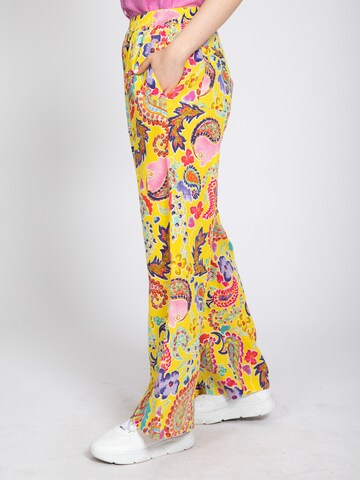 VICCI Germany Wide Leg Hose in Gelb